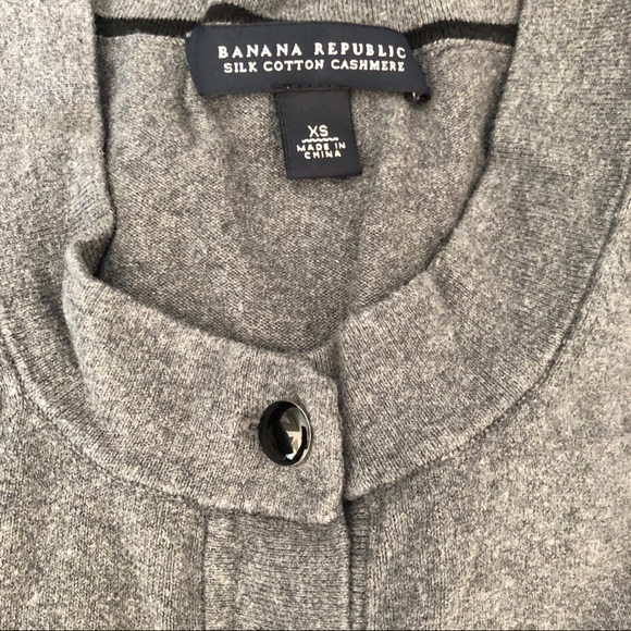 Banana Republic Cardigan - Picture 3 of 3